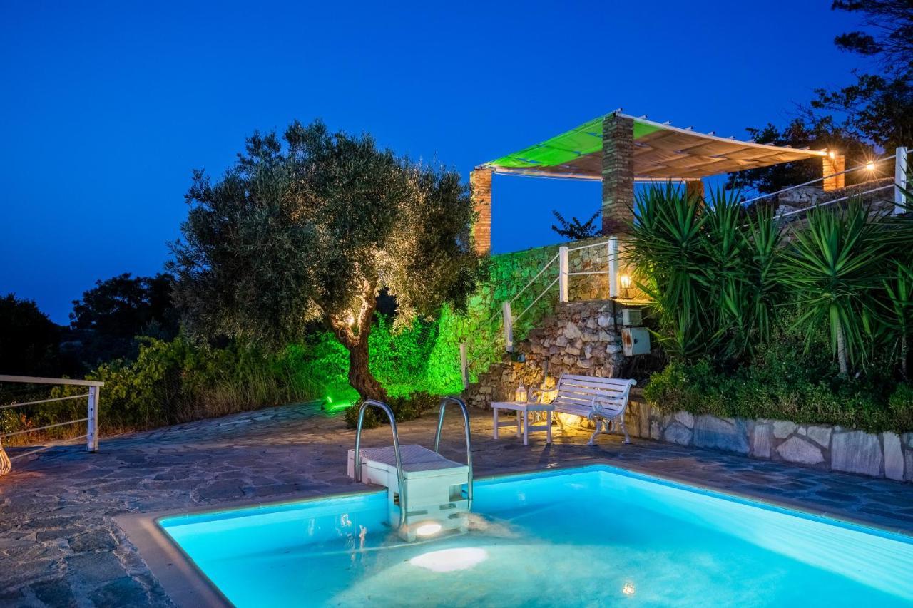 Villa Fotini Kalivi In Raches Panormos  Buitenkant foto